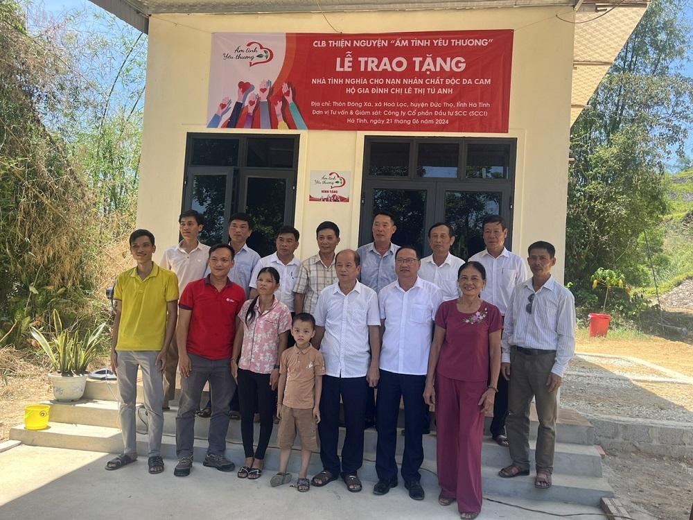 TRAO TẶNG NHÀ TÌNH NGHĨA CHO NẠN NHÂN CHẤT ĐỘC DA CAM TỈNH HÀ TĨNH